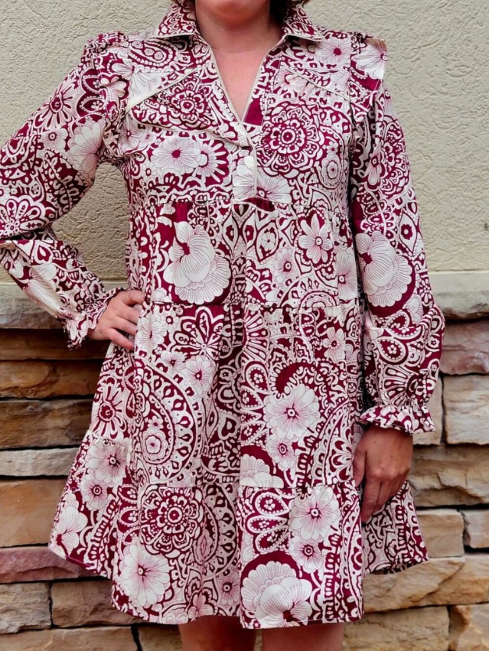 Umgee Printed Piping Detail Dress in Sangria Size Medium